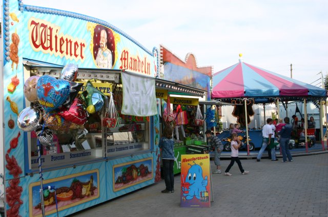 Volksfest Stände