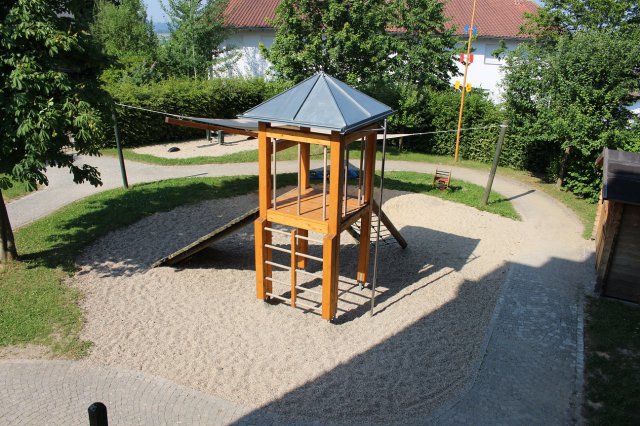 Kindergarten außen 1